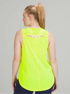 059. Lululemon sculpt tank top highlight yellow 8